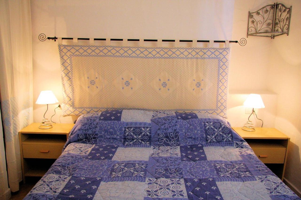 ואלדוריה Sa Fiorida Case Vacanze מראה חיצוני תמונה